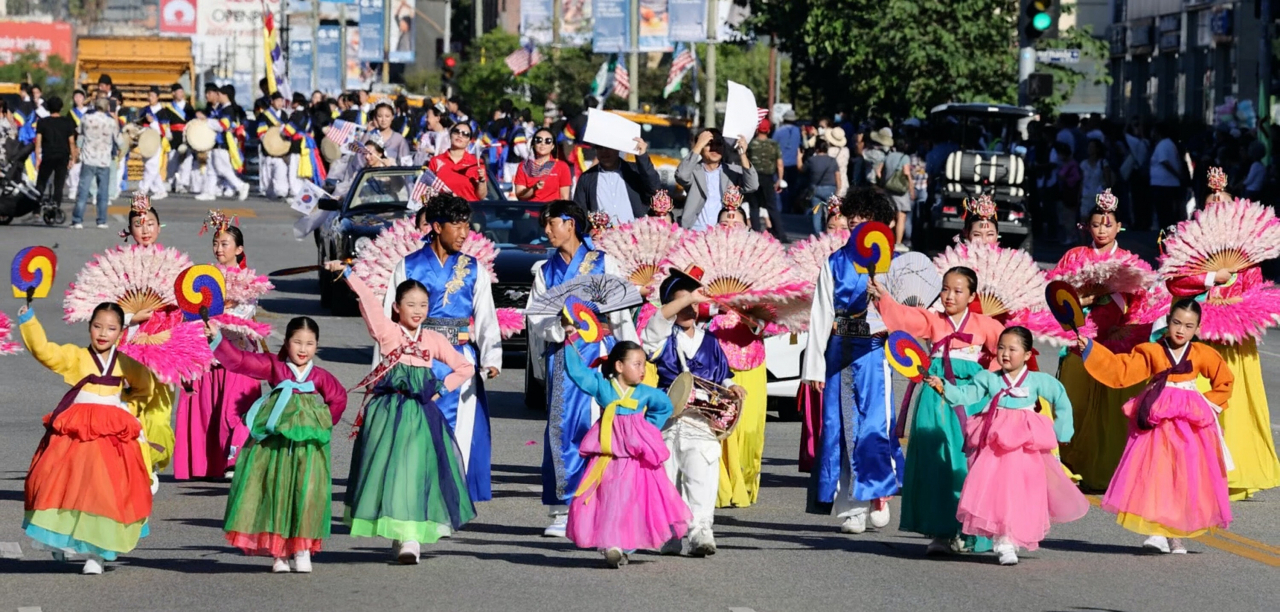 Celebrate Korean culture and heritage with Korean American. Join our vibrant community. Flippo Marketplace