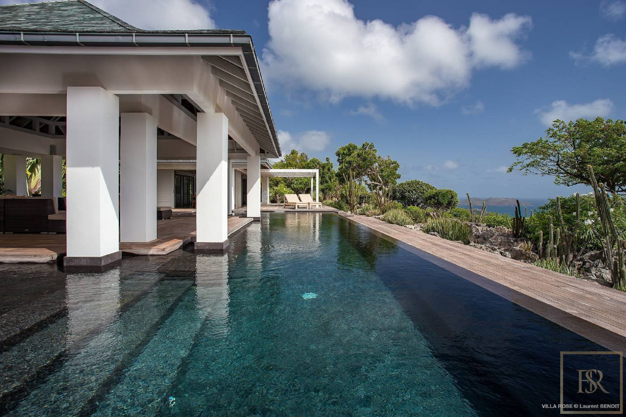 Discover luxury living and travel experiences at Be St. of Saint Barth. Flippo Marketplace